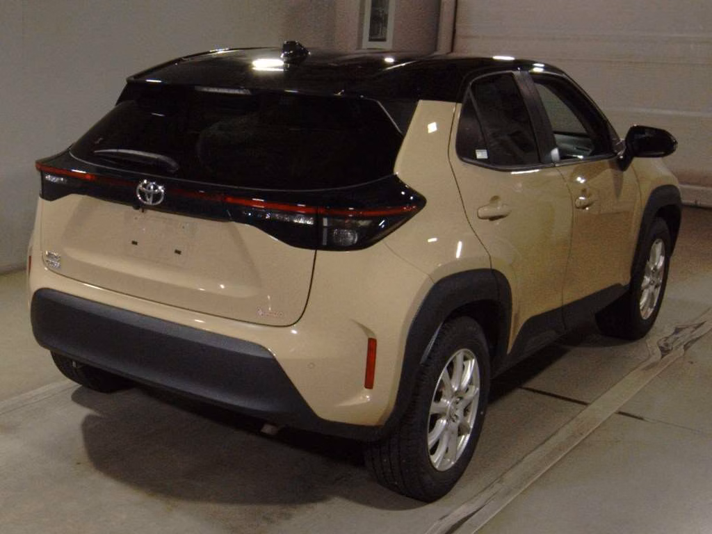 TOYOTA YARIS CROSS