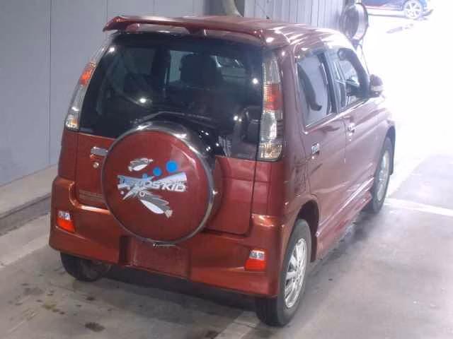 DAIHATSU TERIOS KID