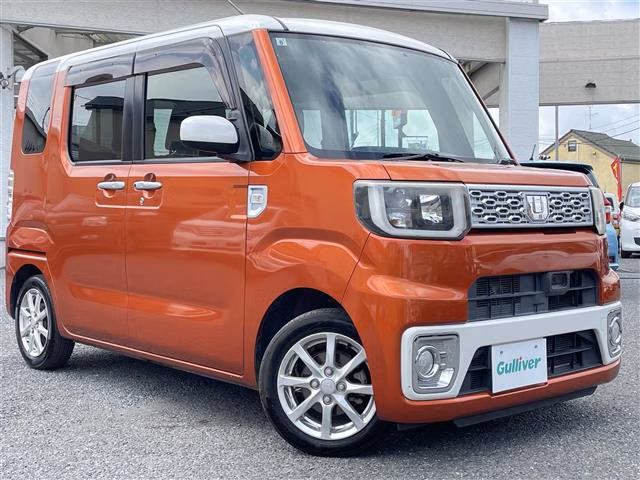 DAIHATSU WAKE