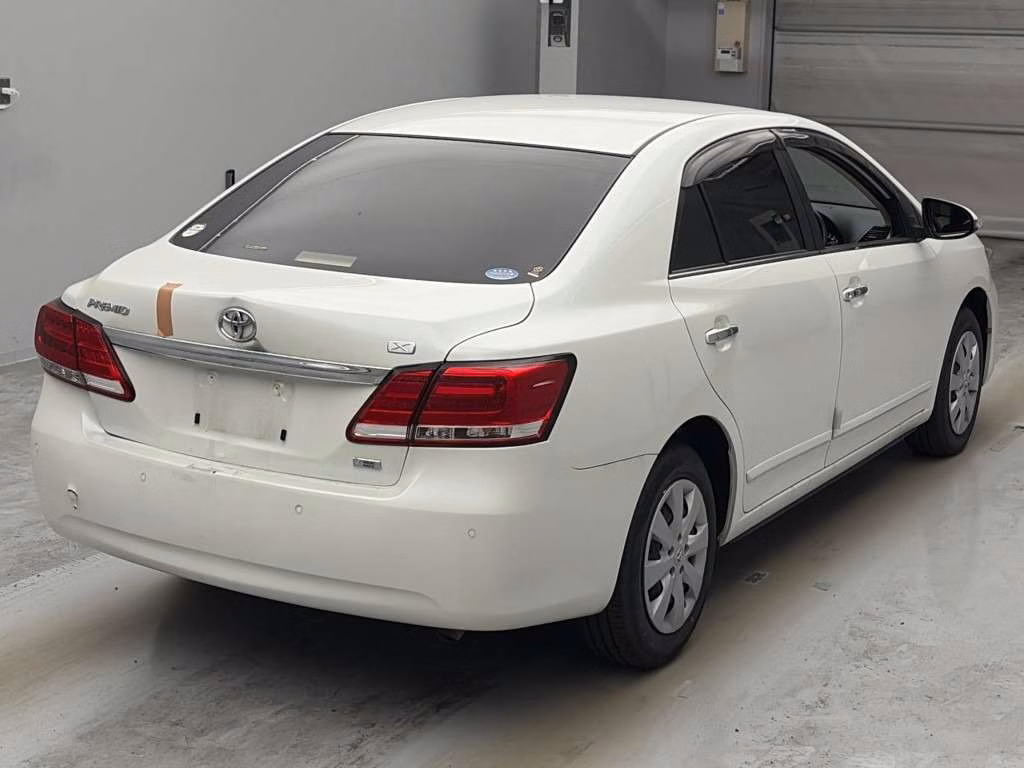 TOYOTA PREMIO