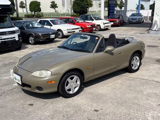 MAZDA ROADSTER