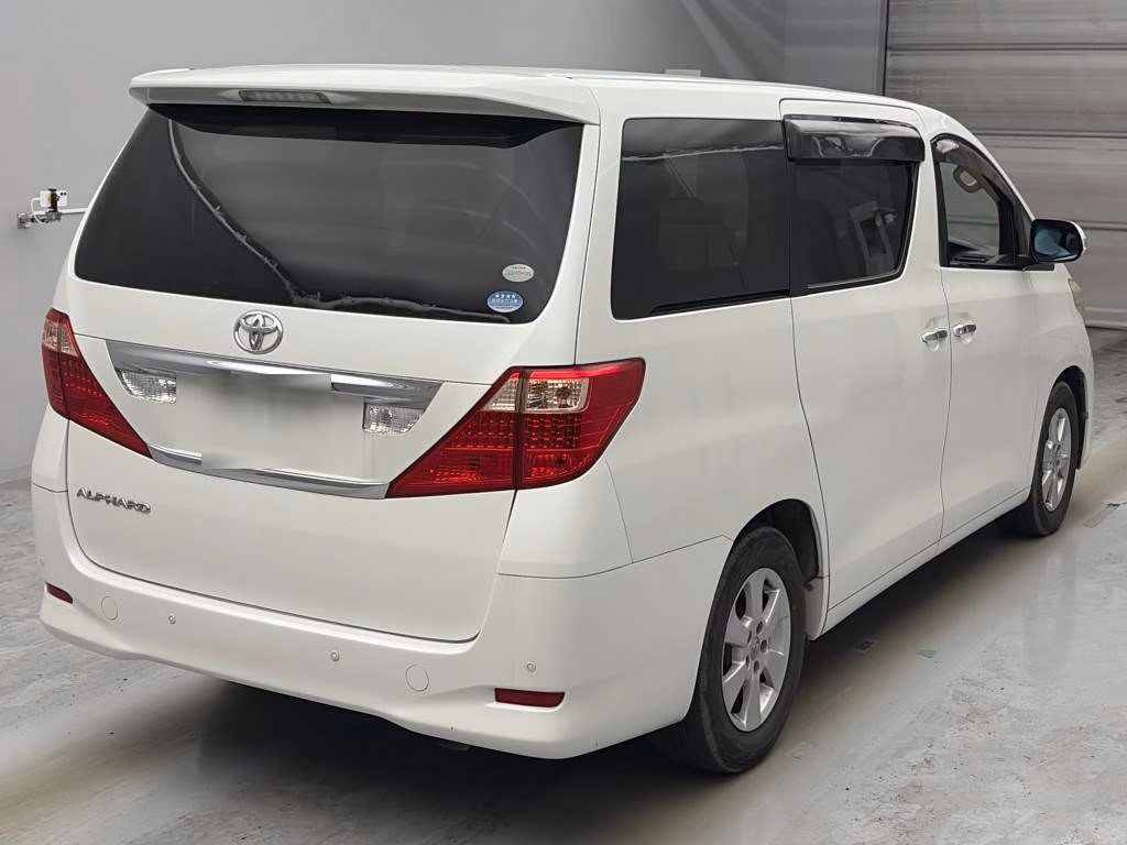 TOYOTA ALPHARD