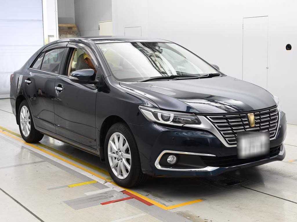 TOYOTA PREMIO
