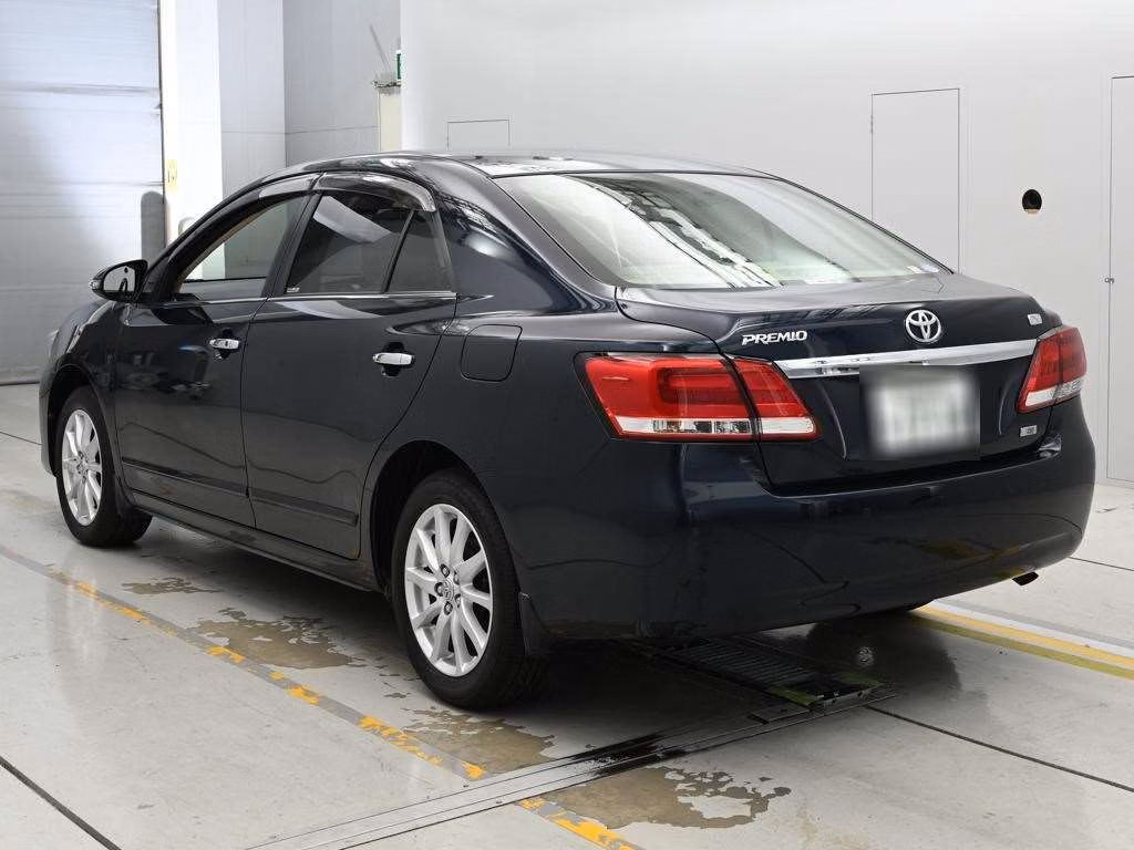 TOYOTA PREMIO
