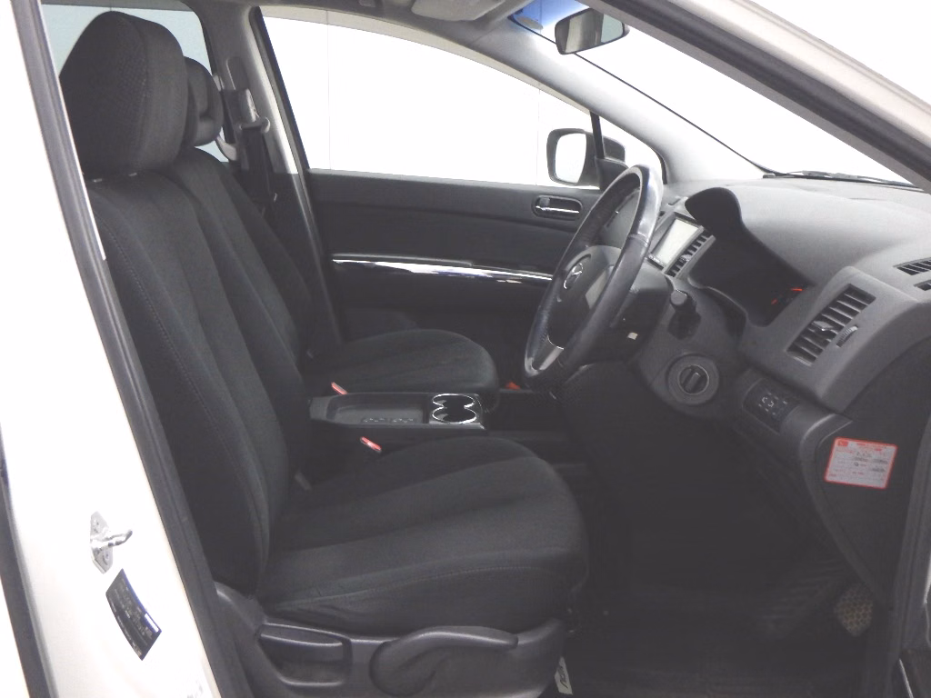 MAZDA MPV