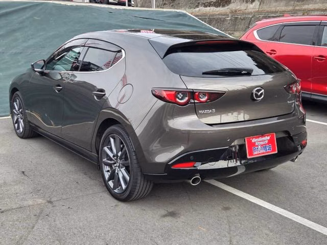 MAZDA MAZDA3