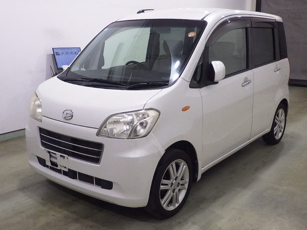 DAIHATSU TANTO EXE