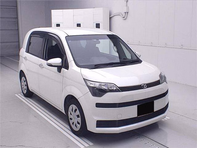 TOYOTA SPADE