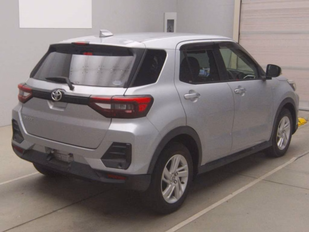 TOYOTA RAIZE