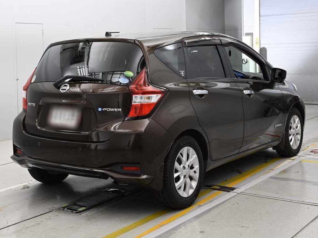 NISSAN NOTE