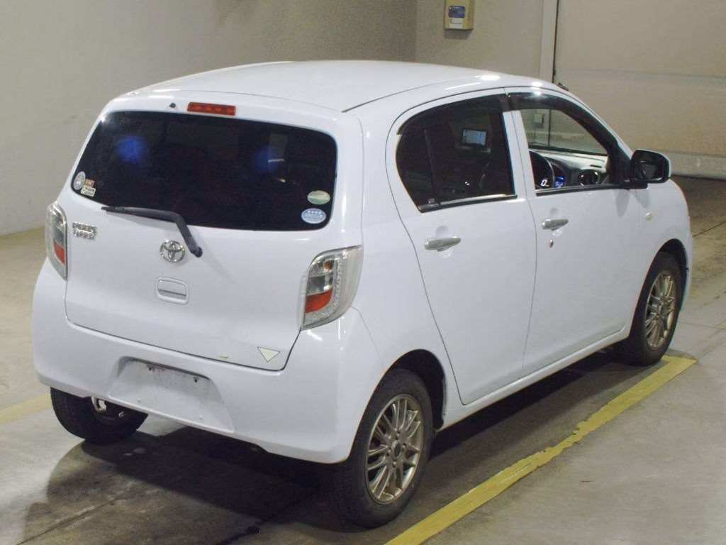 TOYOTA PIXIS EPOCH