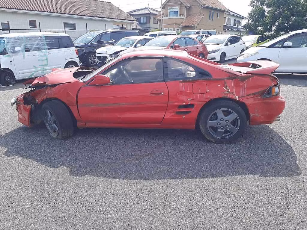 TOYOTA MR2