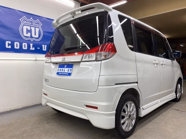 MITSUBISHI DELICA D:2