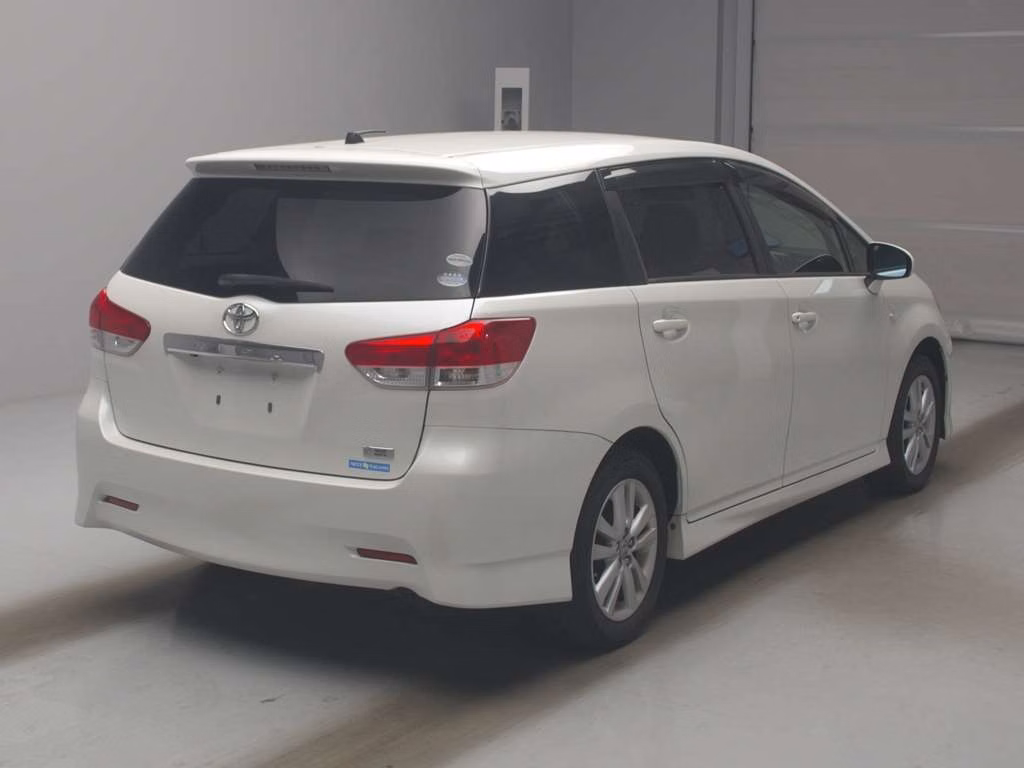 TOYOTA WISH