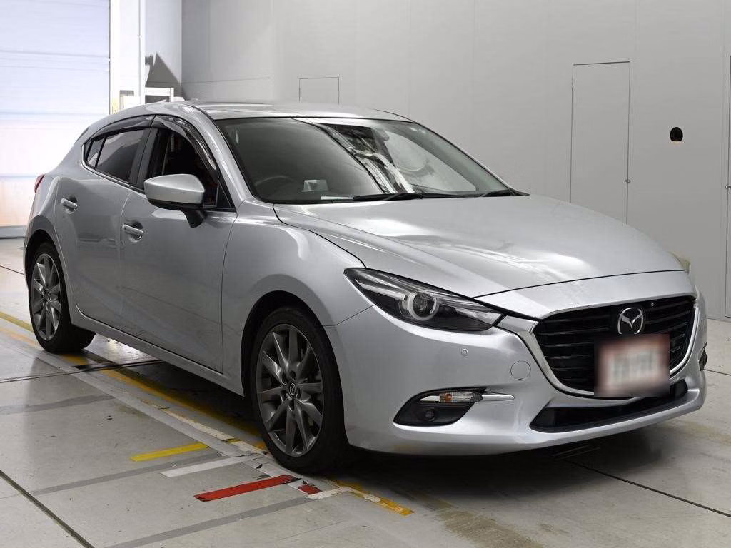 MAZDA AXELA