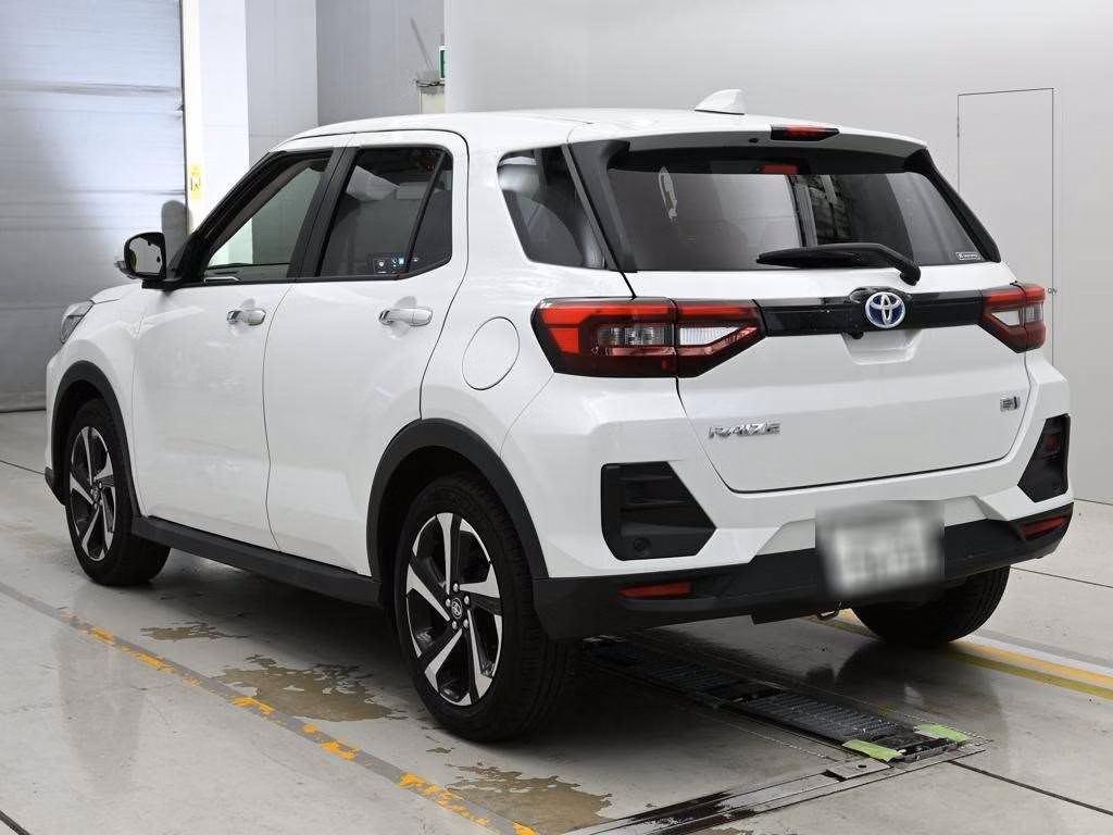 TOYOTA RAIZE