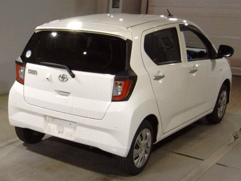 TOYOTA PIXIS EPOCH