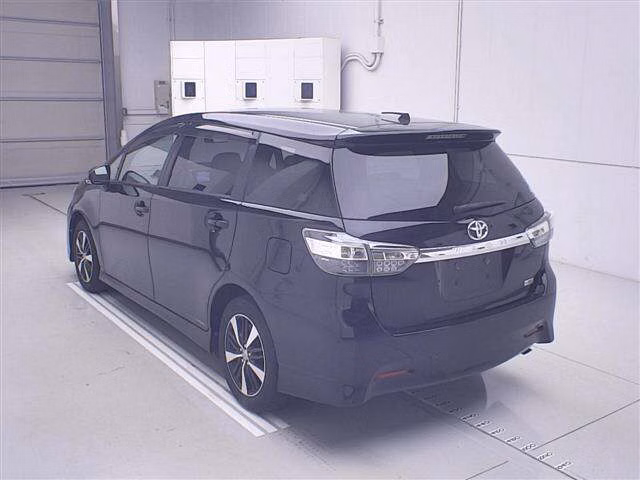 TOYOTA WISH