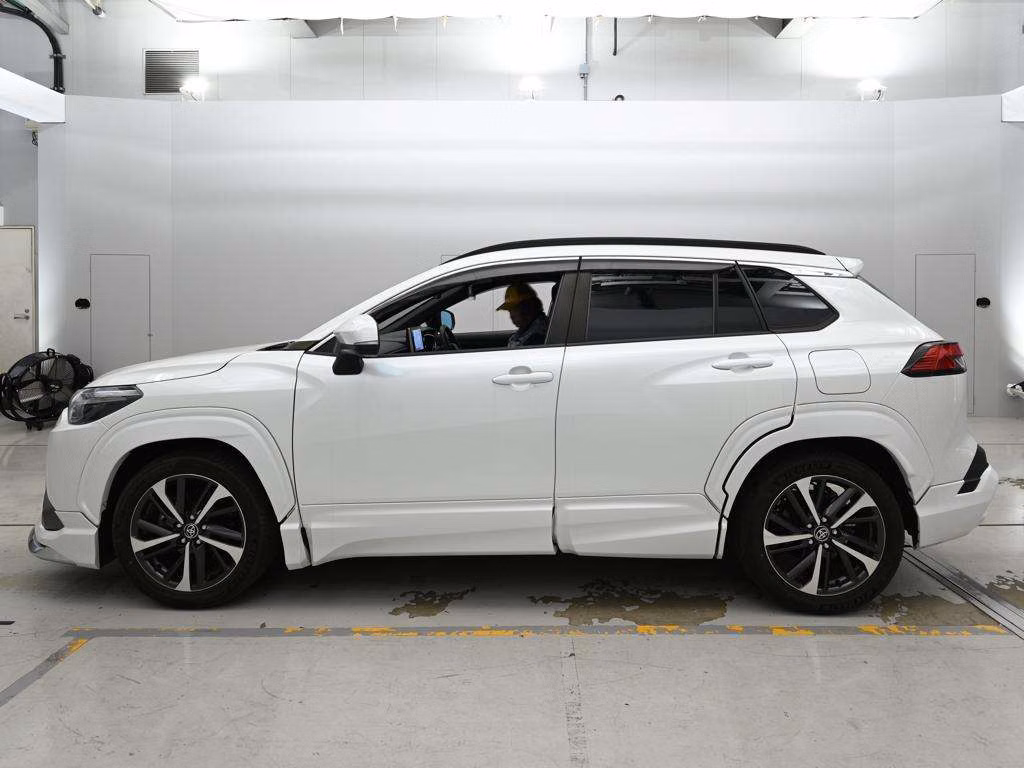 TOYOTA COROLLA CROSS