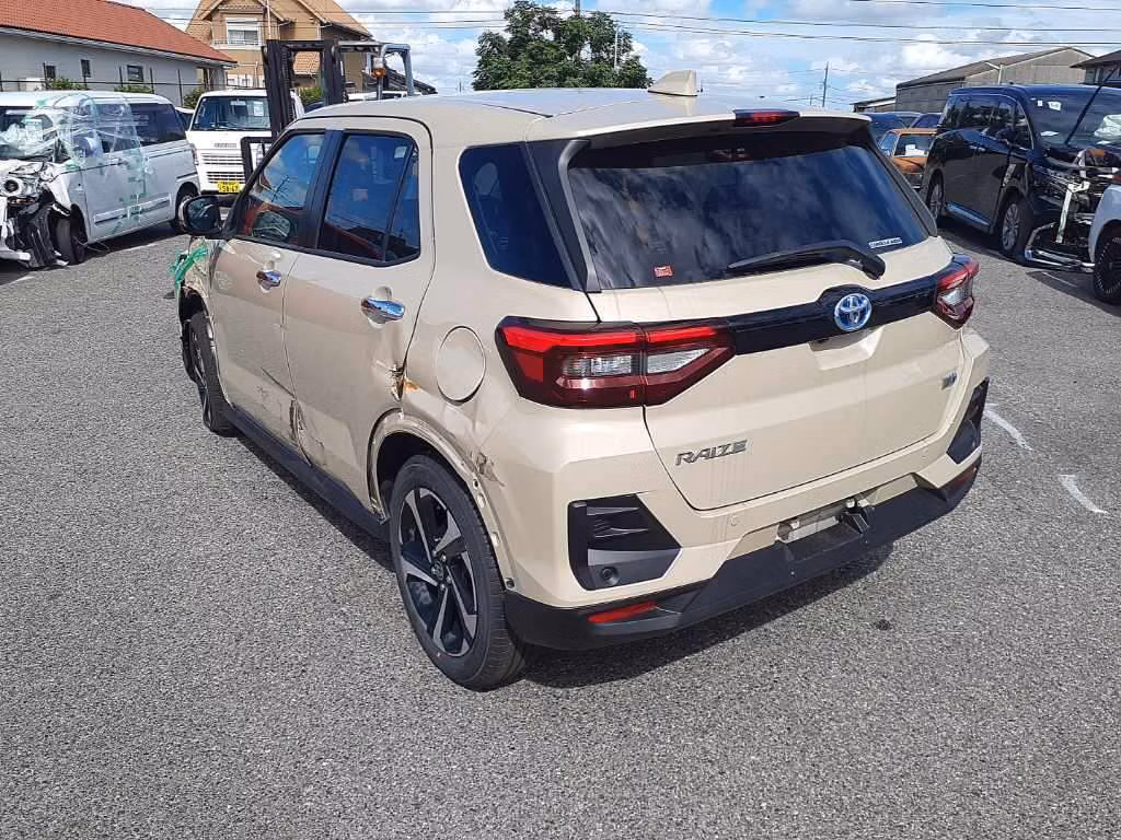 TOYOTA RAIZE
