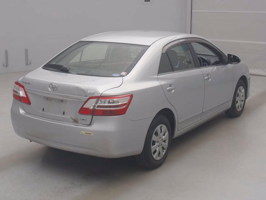 TOYOTA PREMIO