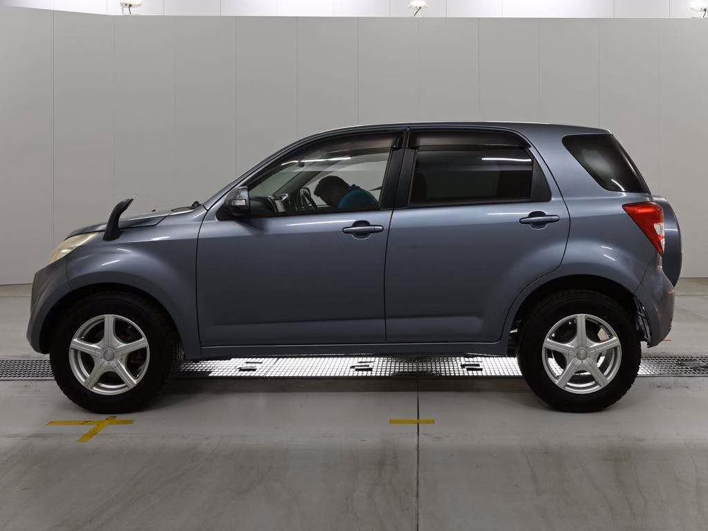 DAIHATSU BE-GO