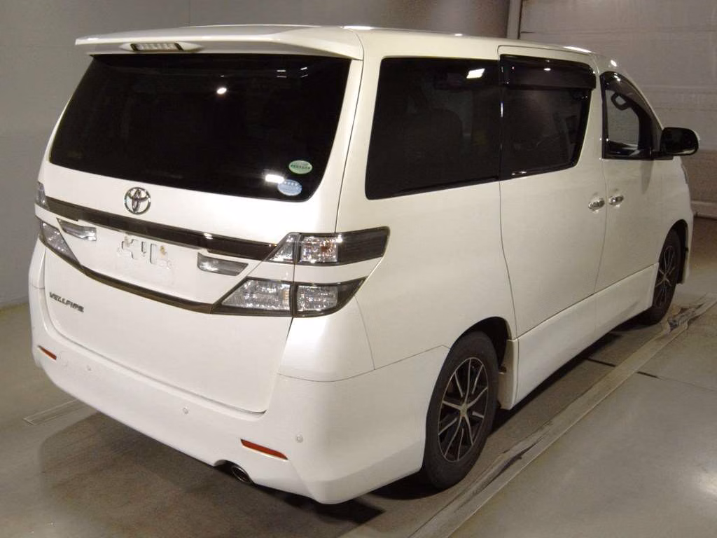 TOYOTA VELLFIRE