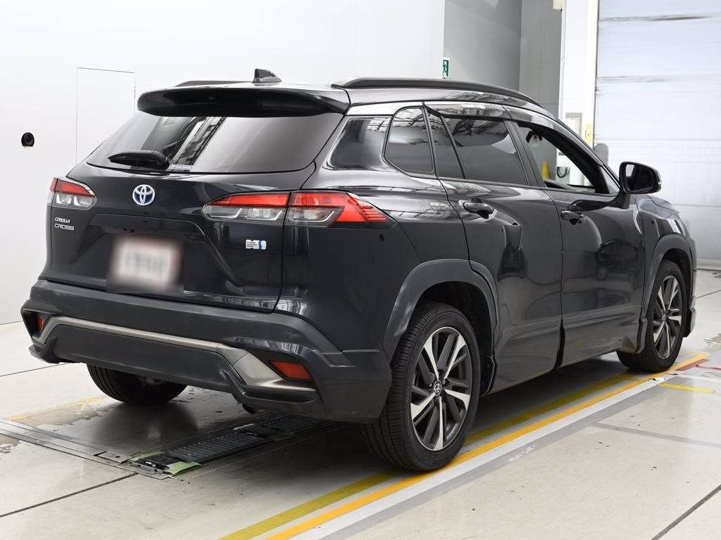 TOYOTA COROLLA CROSS