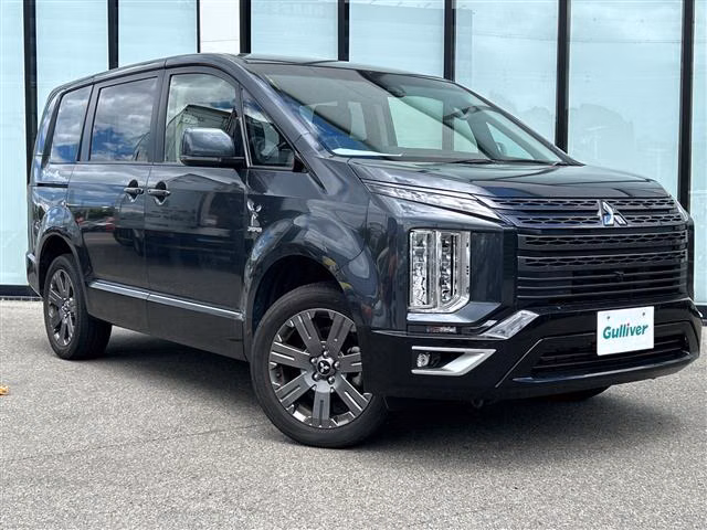 MITSUBISHI DELICA D:5
