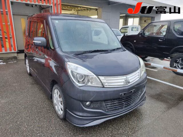 MITSUBISHI DELICA D:2