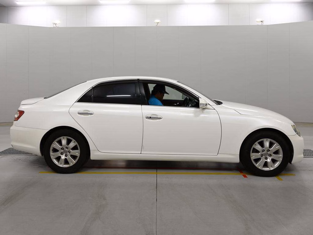 TOYOTA MARK X