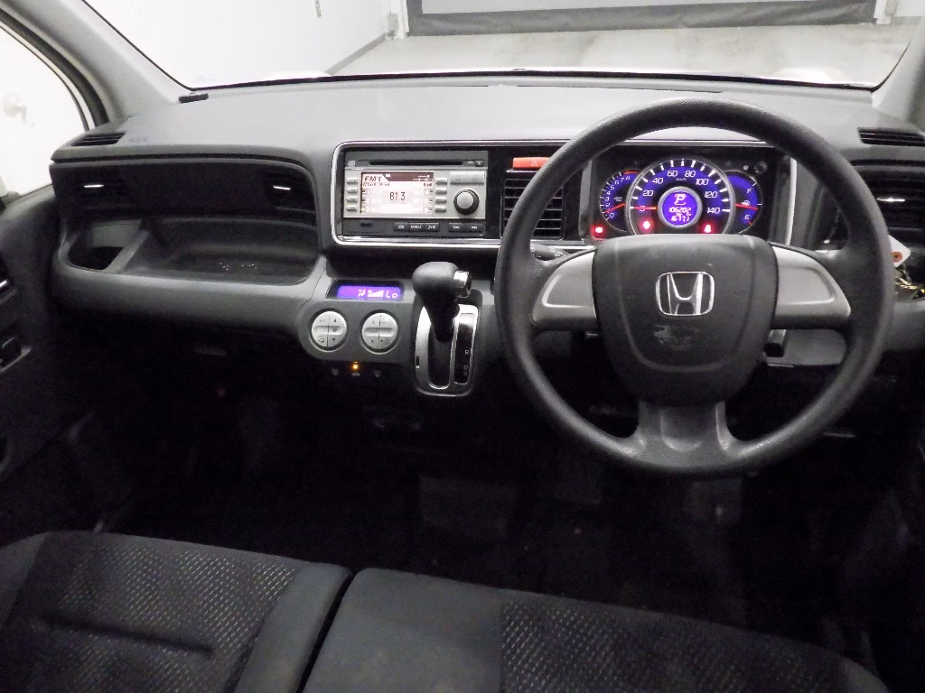 HONDA LIFE