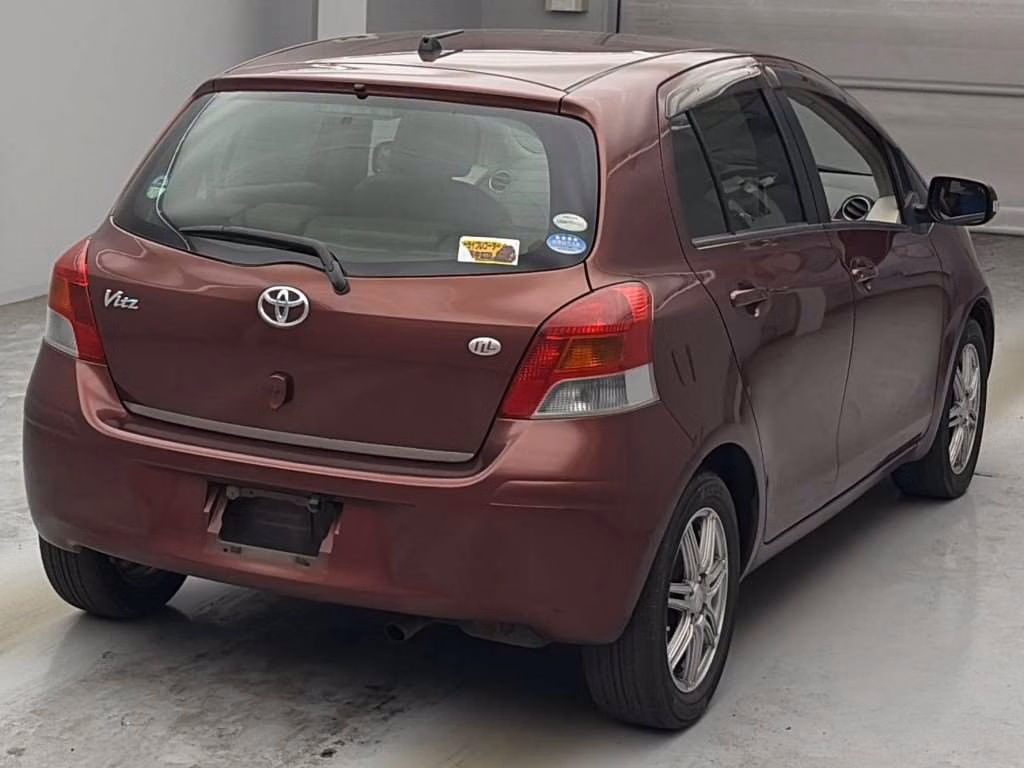 TOYOTA VITZ