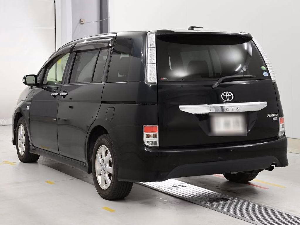 TOYOTA ISIS