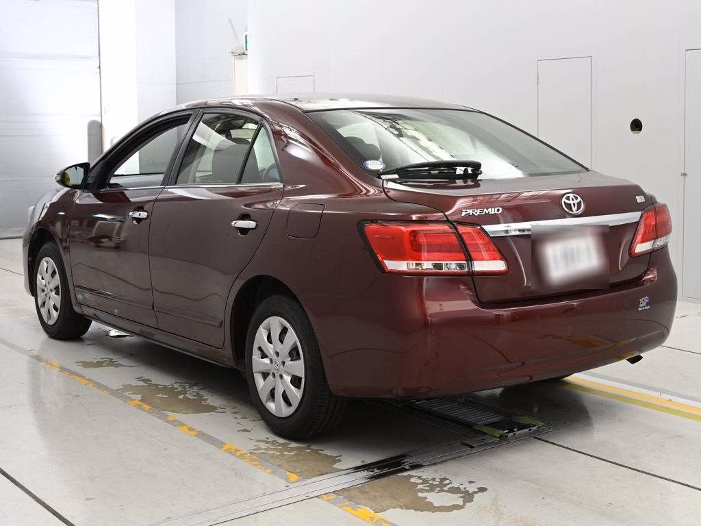 TOYOTA PREMIO