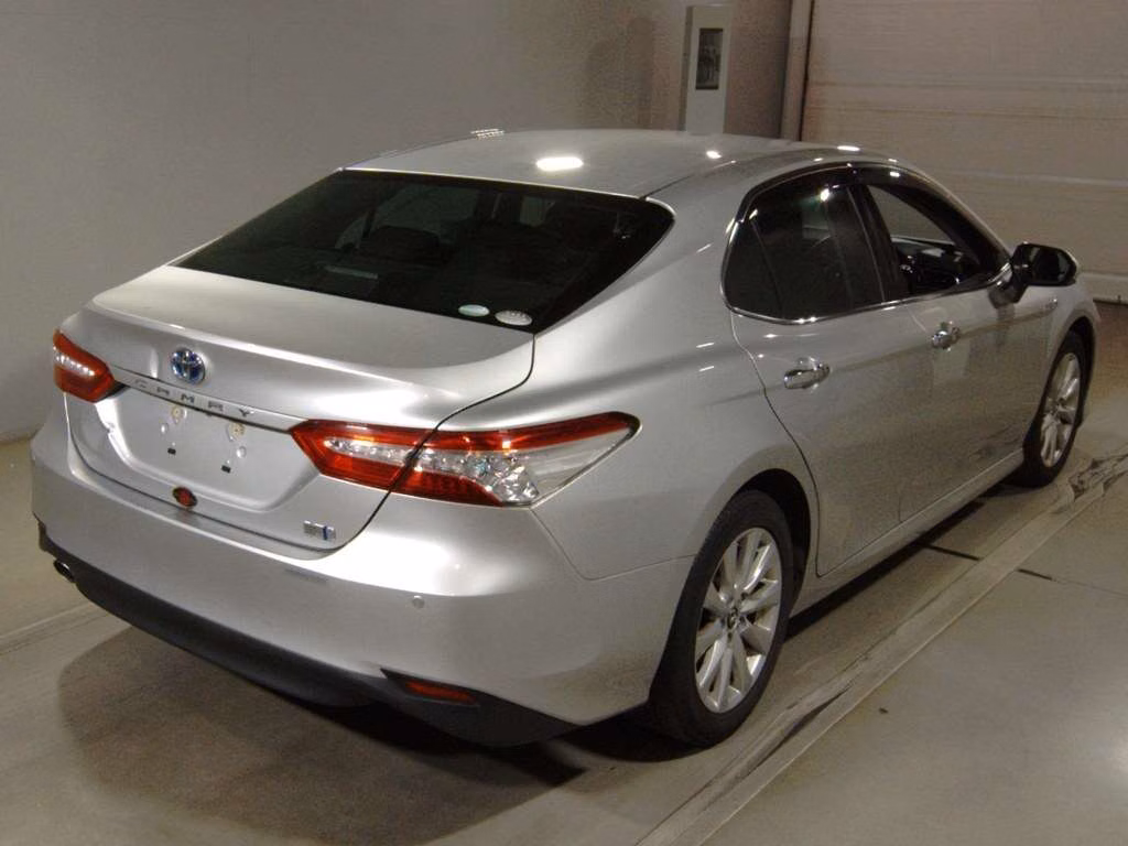 TOYOTA CAMRY