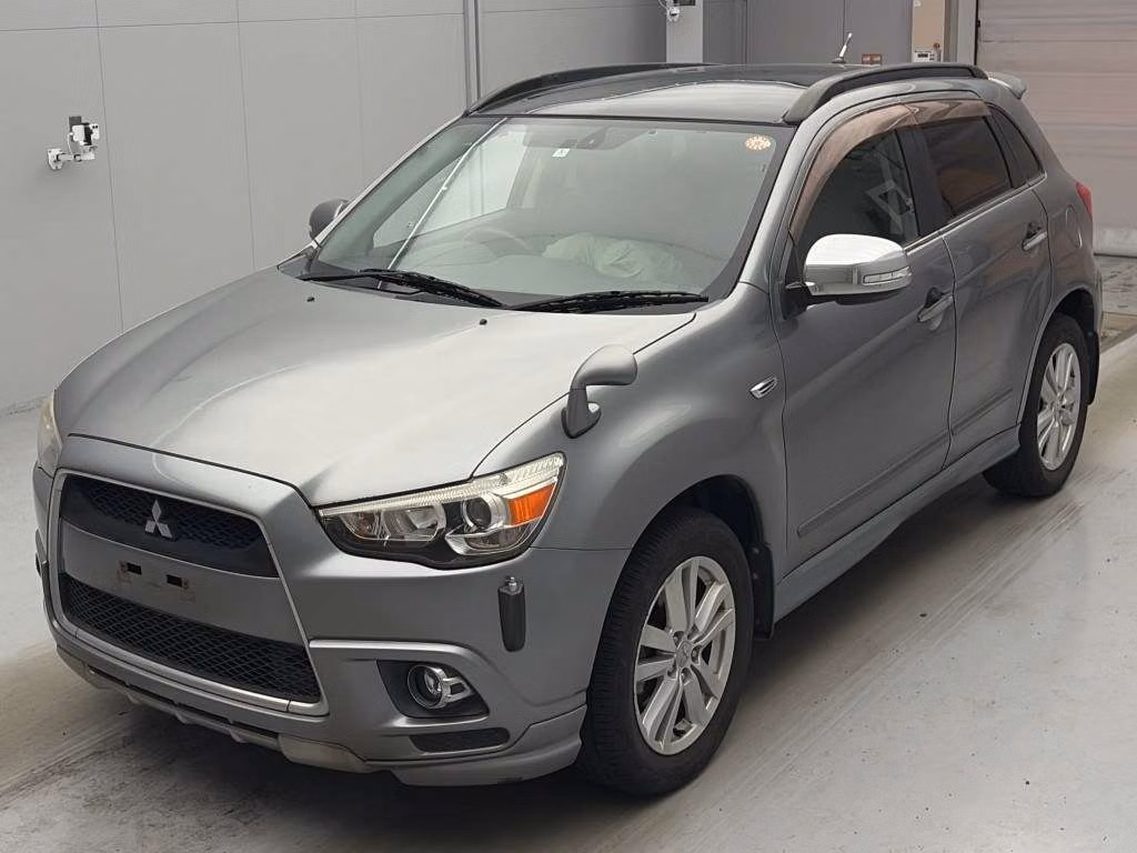 MITSUBISHI RVR