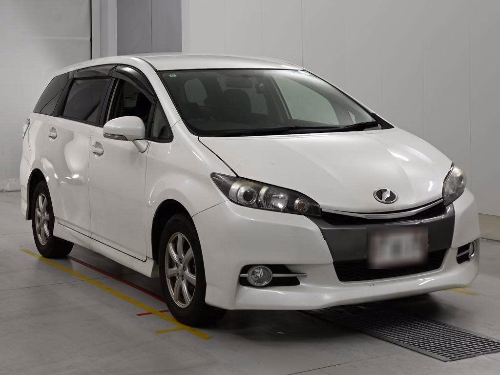 TOYOTA WISH