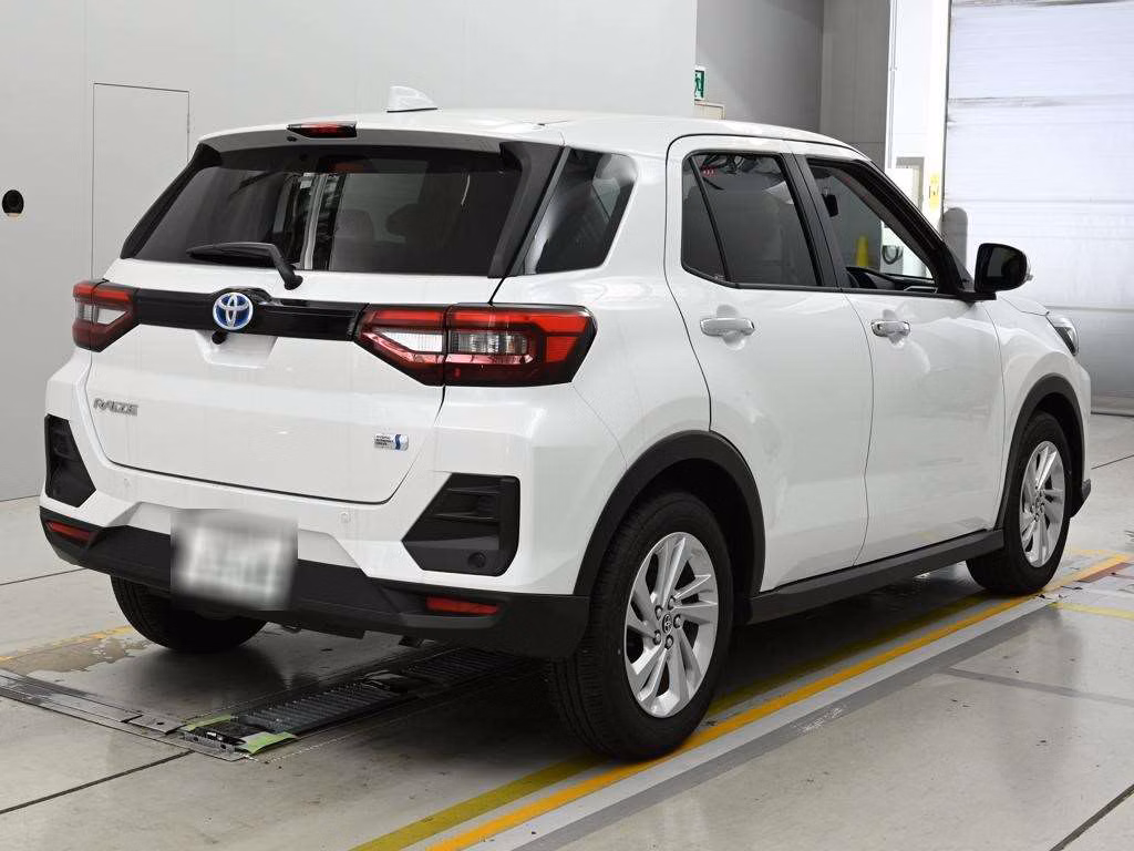 TOYOTA RAIZE