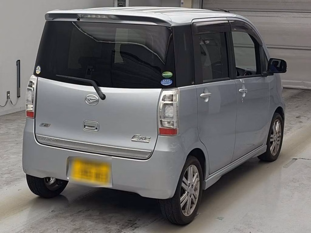 DAIHATSU TANTO EXE
