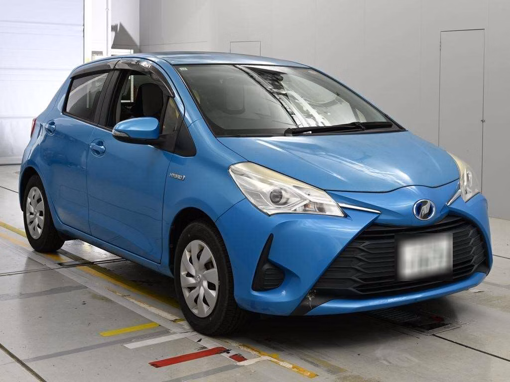 TOYOTA VITZ