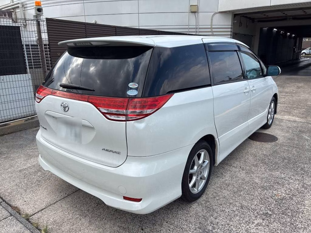 TOYOTA ESTIMA