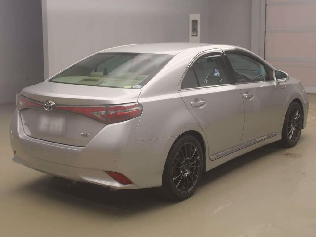 TOYOTA SAI
