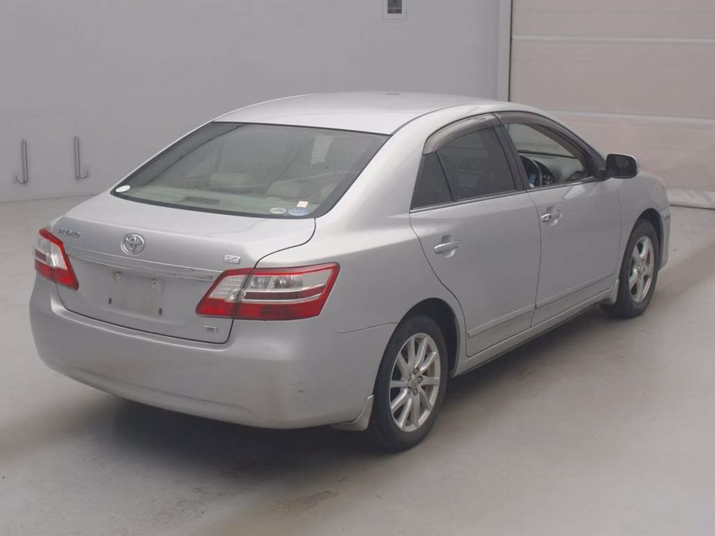 TOYOTA PREMIO