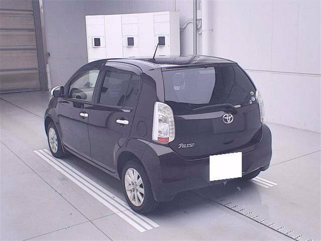TOYOTA PASSO