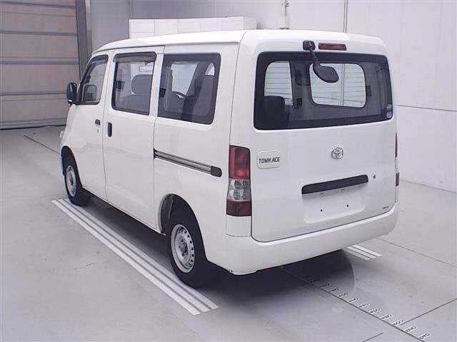 TOYOTA TOWN ACE