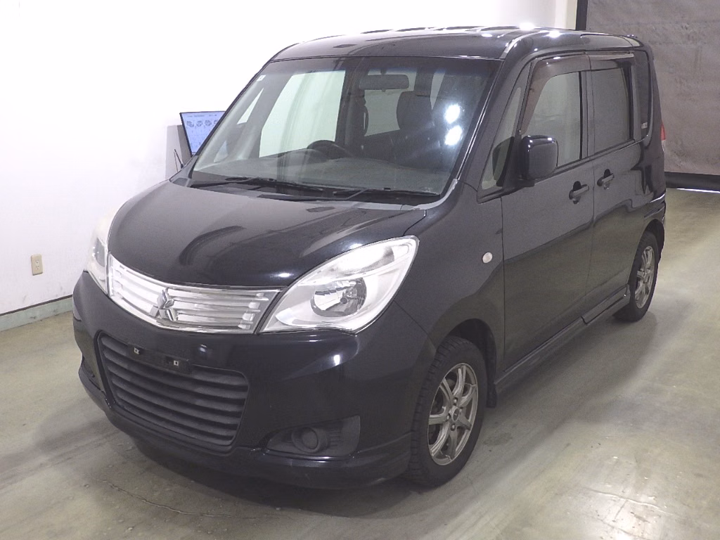 MITSUBISHI DELICA D:2