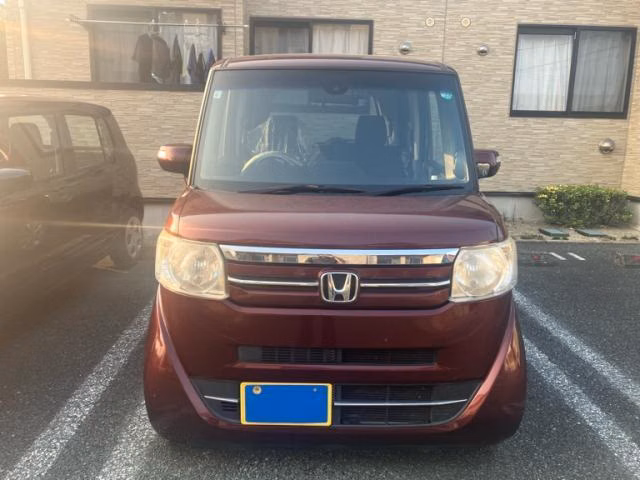 HONDA N-BOX
