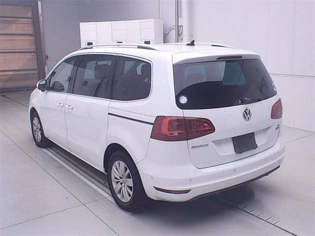 VOLKSWAGEN SHARAN