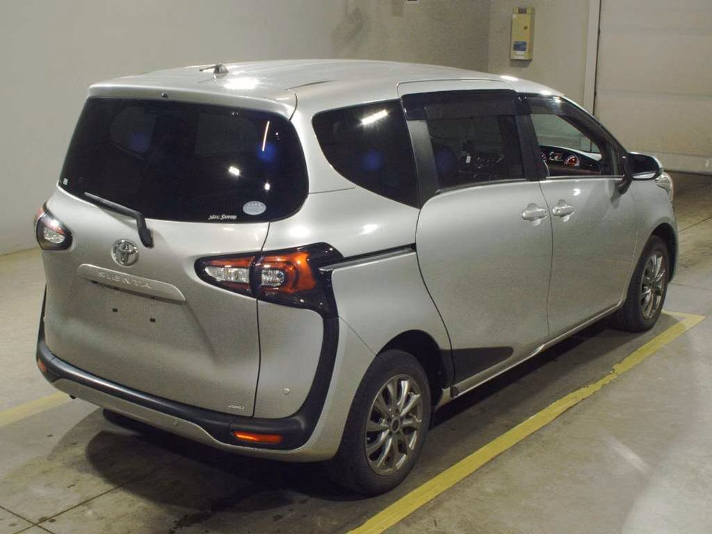 TOYOTA SIENTA